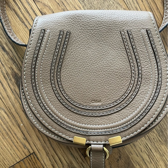Chloe Marcie- Small Crossbody Bag - Picture 3 of 6